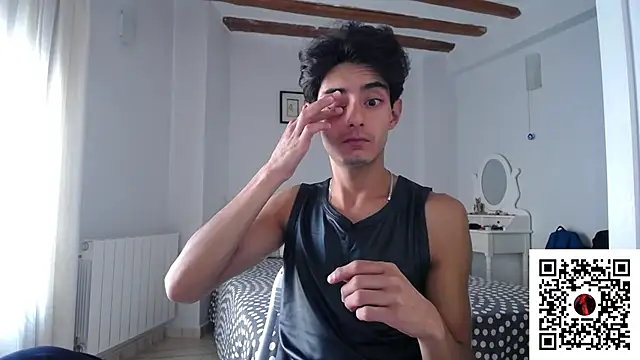 Snapshot of MagnoZaniah chatting on October 23, 2025, 3:11 pm MagnoZaniah online show from October 23, 2025, 3:11 pm