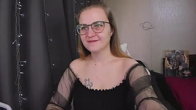 MissBrightShine online show from March 4, 2026, 11:16 am