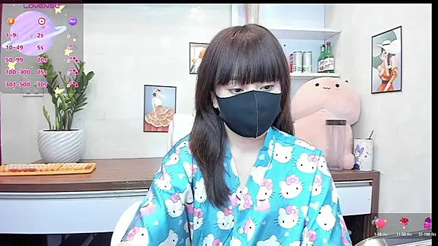 alonelove   online show from October 5, 2025, 2:54 am