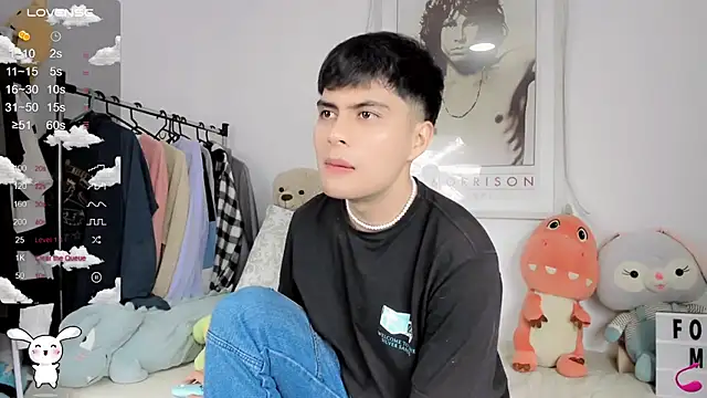 Snapshot of lucas_cute chatting on February 20, 2025, 6:35 pm lucas cute online show from February 20, 2025, 6:35 pm