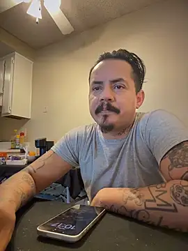 Snapshot of PeterGrandee chatting on May 7, 2026, 5:18 pm PeterGrandee online show from May 7, 2026, 5:18 pm