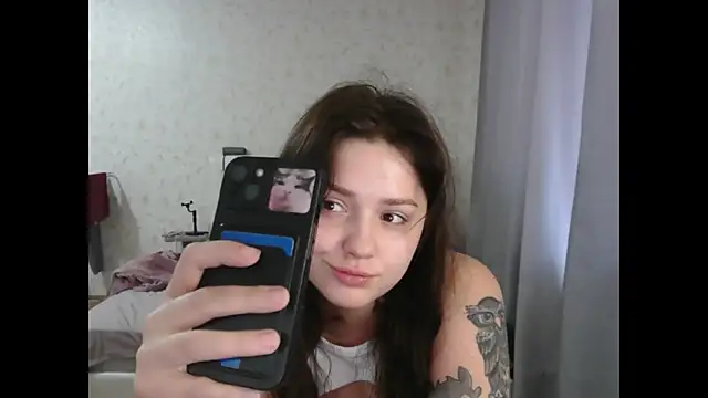 juliettkalen online show from March 15, 2026, 3:34 am