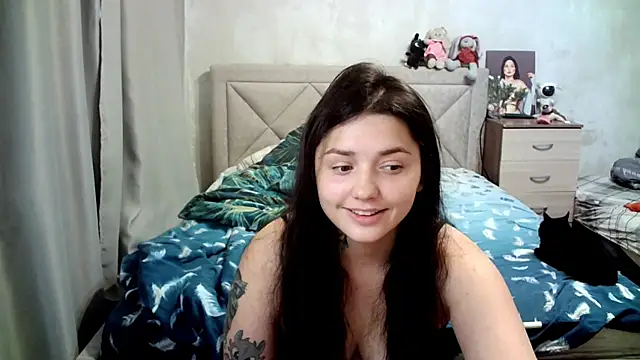 Snapshot of juliettkalen chatting on June 26, 2026, 3:44 am juliettkalen online show from June 26, 2026, 3:44 am