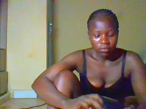 prettychic5 online show from March 28, 2026, 4:06 pm