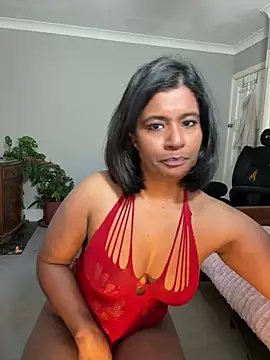 RoseMelanie online show from February 8, 2026, 8:29 am