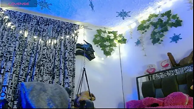 Snapshot of DULCE_ZOE chatting on January 4, 2025, 3:50 am DULCE ZOE online show from January 4, 2025, 3:50 am