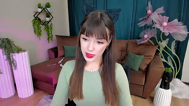 Snapshot of PutOnRepeat chatting on September 19, 2025, 1:07 am PutOnRepeat online show from September 19, 2025, 1:07 am