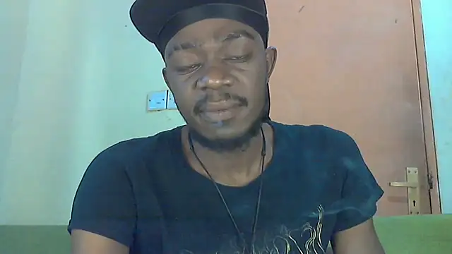 Snapshot of BIGDICKMULLAH chatting on October 7, 2025, 6:21 am BIGDICKMULLAH online show from October 7, 2025, 6:21 am