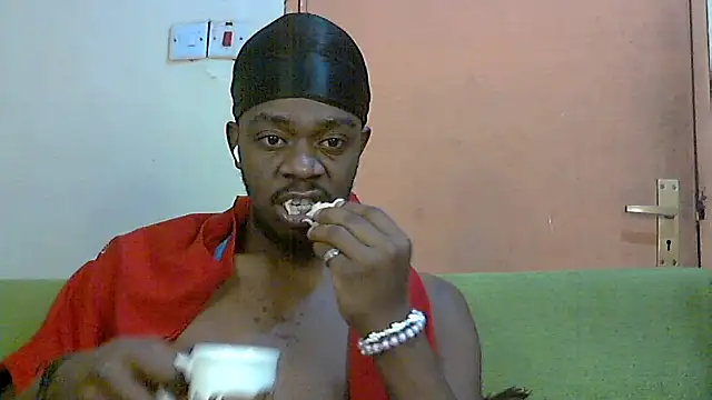 Snapshot of BIGDICKMULLAH chatting on October 17, 2025, 9:50 pm BIGDICKMULLAH online show from October 17, 2025, 9:50 pm