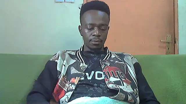 Snapshot of BIGDICKMULLAH chatting on November 9, 2025, 6:44 am BIGDICKMULLAH online show from November 9, 2025, 6:44 am