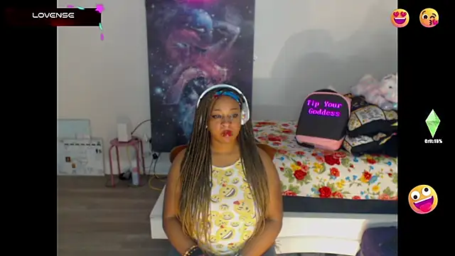 Snapshot of temptressbeauty24 chatting on February 16, 2025, 5:26 pm temptressbeauty24 online show from February 16, 2025, 5:26 pm