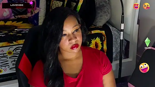 Snapshot of temptressbeauty24 chatting on March 7, 2025, 4:13 am temptressbeauty24 online show from March 7, 2025, 4:13 am