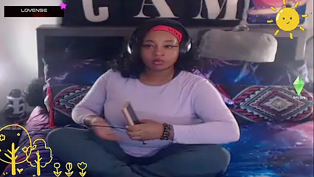 Snapshot of temptressbeauty24 chatting on March 14, 2025, 10:05 pm temptressbeauty24 online show from March 14, 2025, 10:05 pm