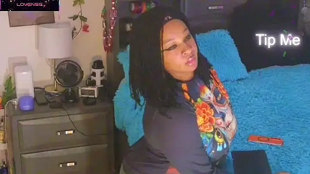 Snapshot of temptressbeauty24 chatting on October 29, 2025, 4:04 am temptressbeauty24 online show from October 29, 2025, 4:04 am