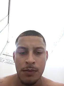 emrehliug12 online show from March 28, 2026, 5:23 pm