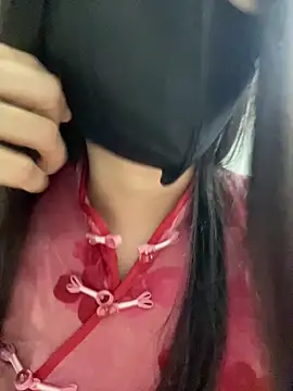 Asia-Lynn online show from July 7, 2026, 10:41 am
