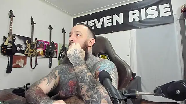 StevenRiseNYC online show from January 11, 2025, 12:01 am