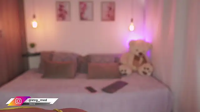 amelie gonzalez online show from September 22, 2025, 7:16 pm