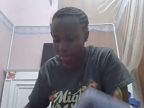 Snapshot of sweet-fancy chatting on July 4, 2026, 8:42 am sweet-fancy online show from July 4, 2026, 8:42 am