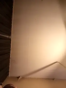 Snapshot of PIercingBoy38 chatting on November 16, 2025, 8:36 pm PIercingBoy38 online show from November 16, 2025, 8:36 pm