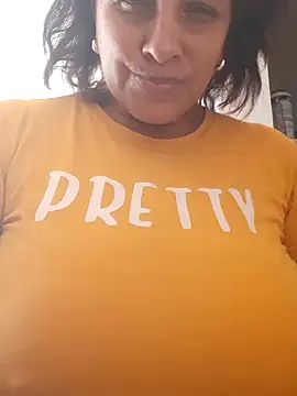 Snapshot of Valeria73 chatting on February 8, 2025, 2:16 pm Valeria73 online show from February 8, 2025, 2:16 pm