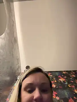 Bella-Tight online show from February 14, 2026, 9:22 pm