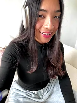 Bellafr online show from October 15, 2025, 9:20 am