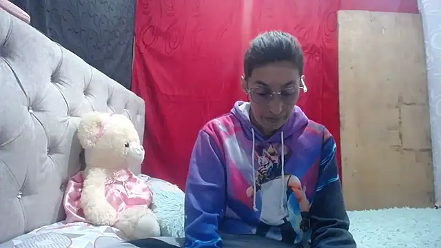 anyu1306 online show from November 8, 2025, 8:18 pm