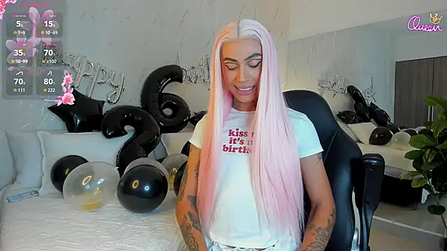 Snapshot of Miss_sagitario chatting on February 24, 2026, 12:25 pm Miss sagitario online show from February 24, 2026, 12:25 pm