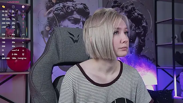 ReiYosimoto online show from February 19, 2026, 3:30 pm