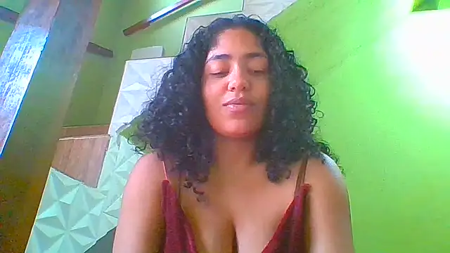 savanahottie online show from July 24, 2026, 2:48 pm