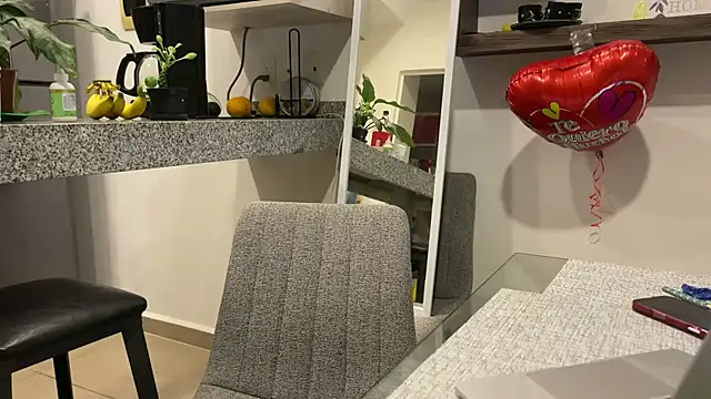 Snapshot of mommy_nadin chatting on February 23, 2025, 3:13 am mommy nadin online show from February 23, 2025, 3:13 am