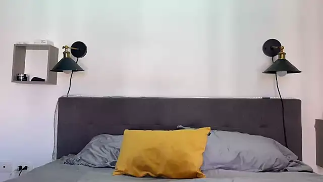 Snapshot of mommy_nadin chatting on February 25, 2025, 8:19 pm mommy nadin online show from February 25, 2025, 8:19 pm