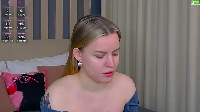 AmaliaBell online show from February 6, 2026, 1:14 pm