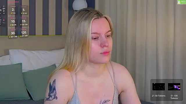 Snapshot of AmaliaBell chatting on April 20, 2026, 1:03 pm AmaliaBell online show from April 20, 2026, 1:03 pm