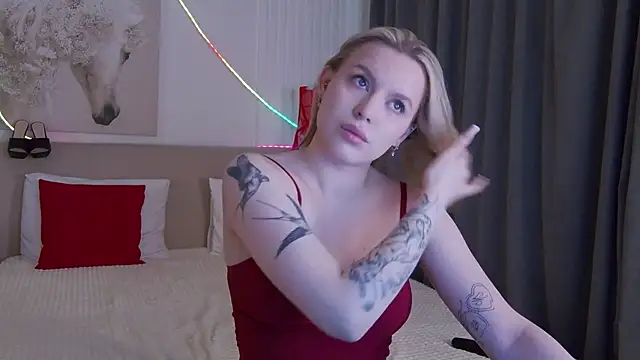 Snapshot of AmaliaBell chatting on April 23, 2026, 1:13 pm AmaliaBell online show from April 23, 2026, 1:13 pm