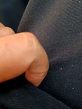 Snapshot of u_wan_me chatting on October 8, 2025, 4:10 am u wan me online show from October 8, 2025, 4:10 am