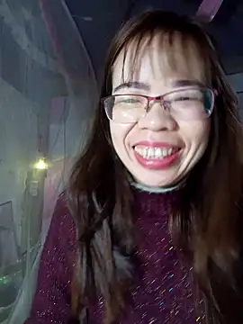   Mai-love19   online show from February 10, 2025, 11:45 pm