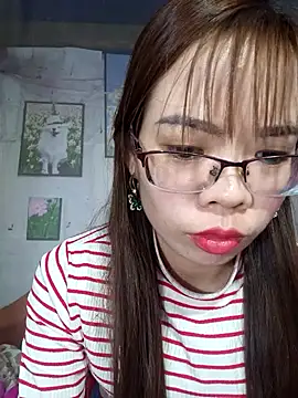   Mai-love19   online show from February 14, 2025, 6:23 am