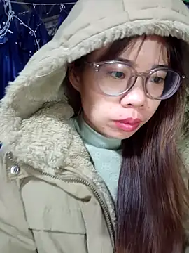   Mai-love19   online show from November 28, 2025, 12:35 am