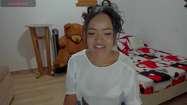 Snapshot of divahotxx_69 chatting on July 20, 2026, 3:43 am divahotxx 69 online show from July 20, 2026, 3:43 am