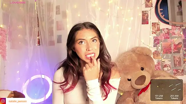 natalie jaensen online show from March 8, 2026, 2:04 am