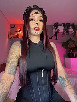 Snapshot of DaniDusan_ chatting on November 1, 2025, 7:49 pm DaniDusan online show from November 1, 2025, 7:49 pm