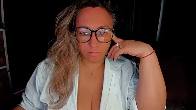 CumOnMy Tits online show from September 29, 2025, 2:27 am