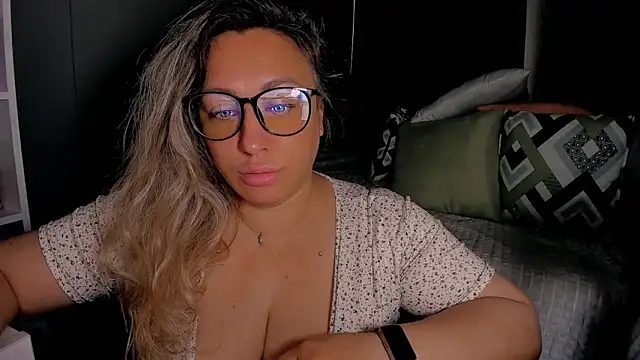 CumOnMy Tits online show from June 11, 2026, 2:53 am