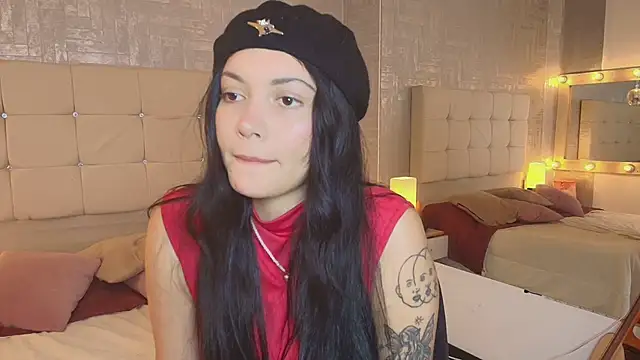 Baby Venuss online show from March 13, 2025, 3:33 am