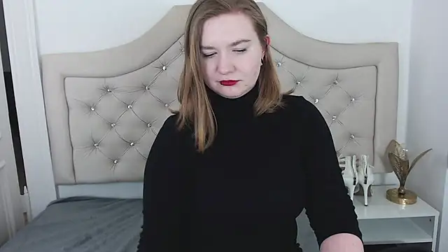 Snapshot of LaraDream chatting on January 17, 2025, 11:51 pm LaraDream online show from January 17, 2025, 11:51 pm