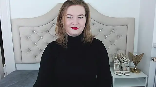 Snapshot of LaraDream chatting on January 27, 2025, 6:52 pm LaraDream online show from January 27, 2025, 6:52 pm