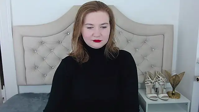 Snapshot of LaraDream chatting on January 29, 2025, 6:28 pm LaraDream online show from January 29, 2025, 6:28 pm