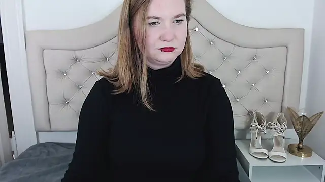 Snapshot of LaraDream chatting on February 8, 2025, 4:36 am LaraDream online show from February 8, 2025, 4:36 am